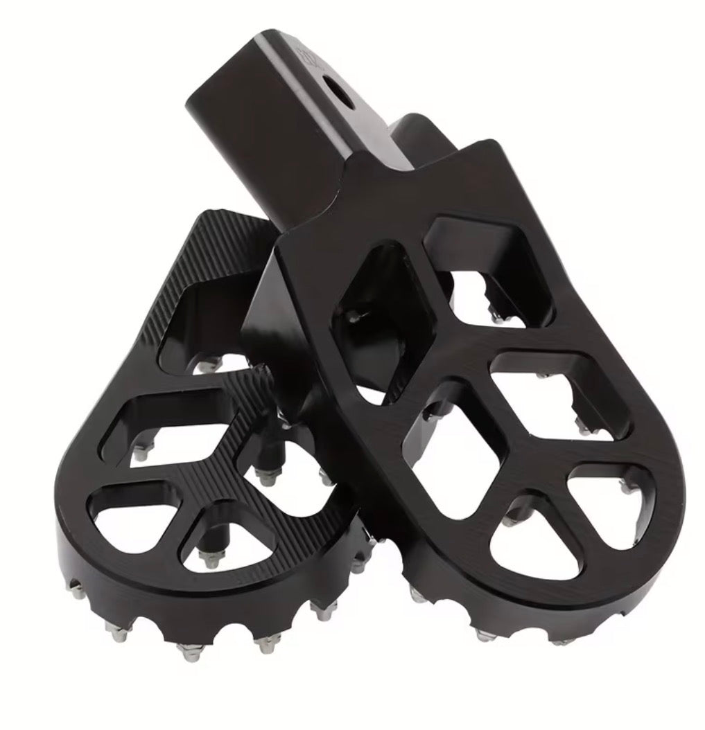 1 pair of bike pegs